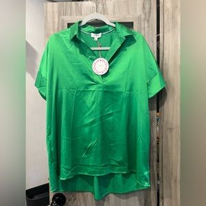 New Boutique Umgee Kelly Green Shirt S